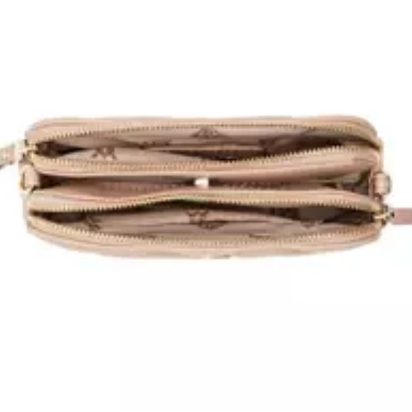Steve Madden Bdaisy Quilted Crossbody Bag - Picture 3 of 9